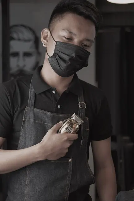 정민석